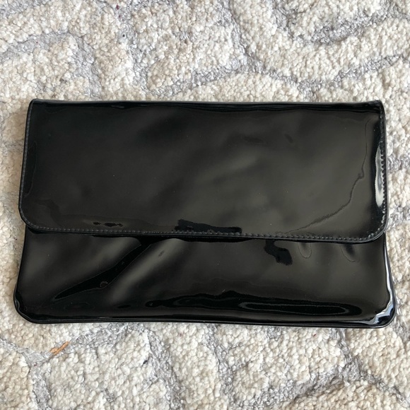 😍😍Glossy Classic Black Clutch - Picture 2 of 4